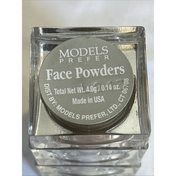 Models Prefer Ready-to-Wear Stackable Face Powders Yellow light & bronzer .14 oz - Picture 11 of 12